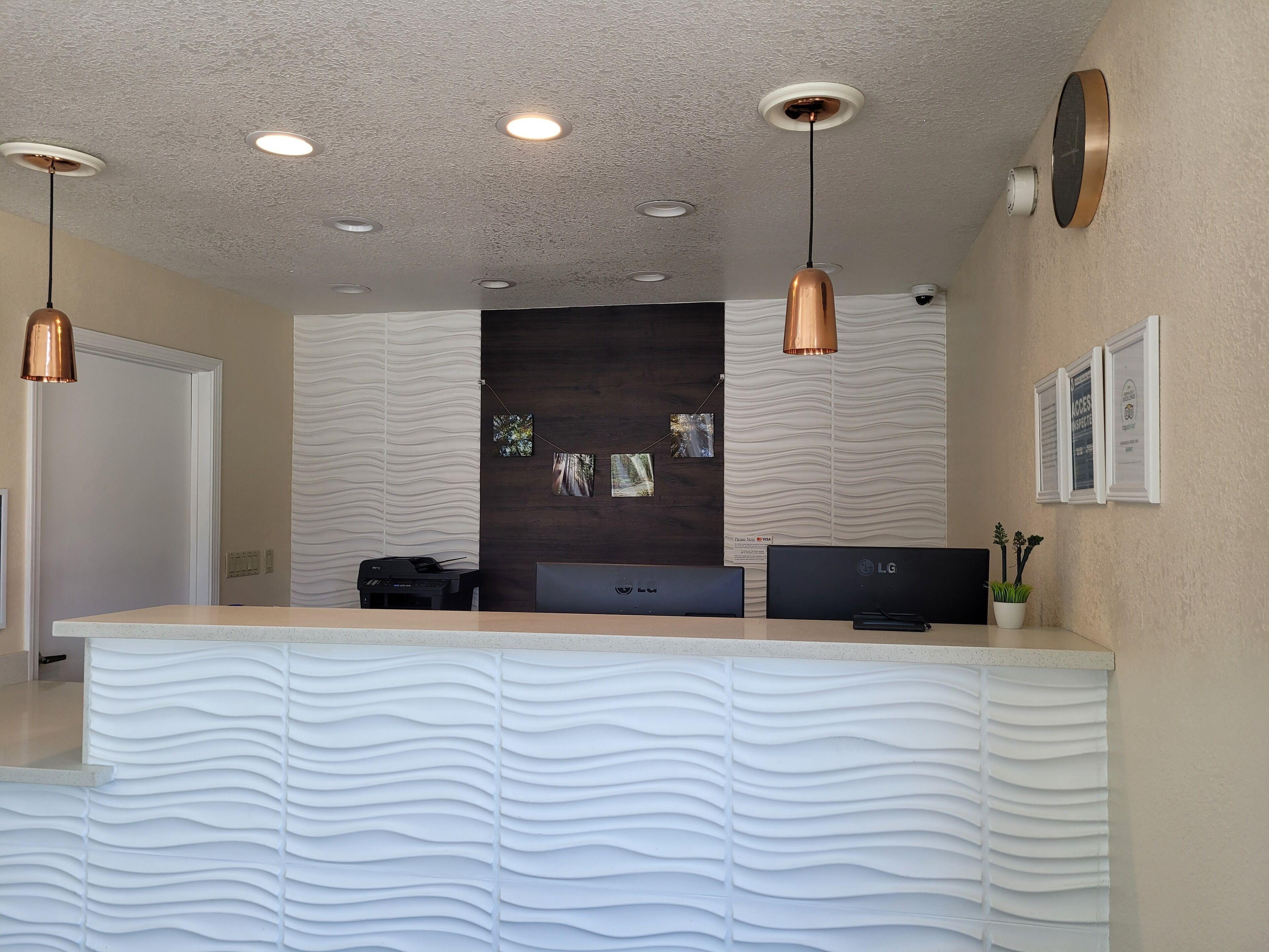 4 Central Hotels Near Flood Park Worth Booking Now