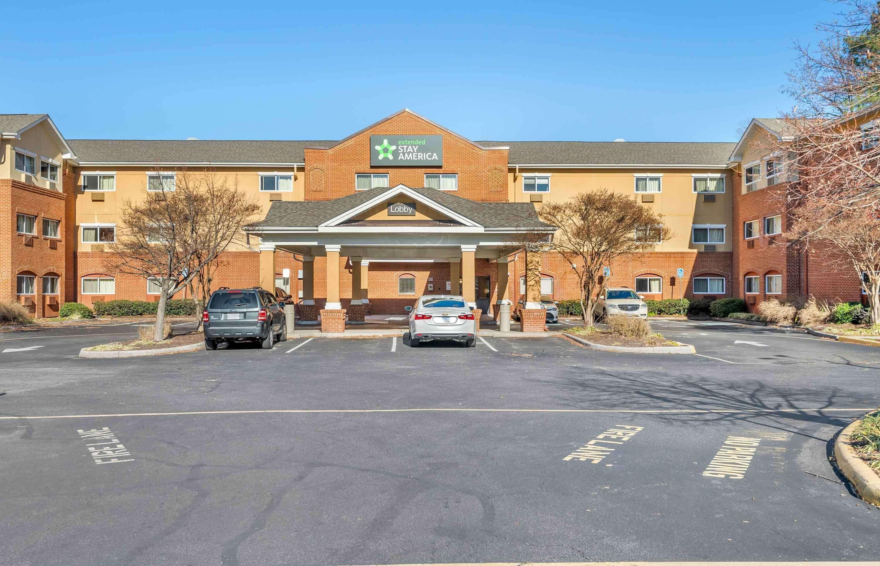 Where to Stay Near Old Dominion University: 4 Budget Hotels