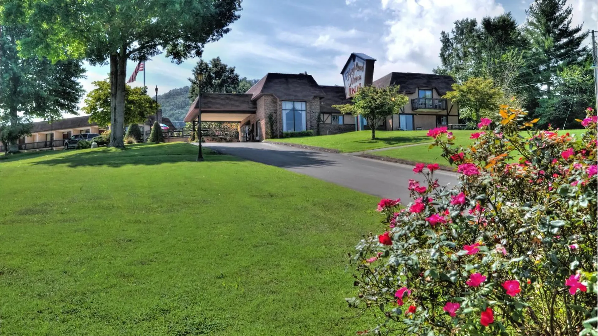 11 Family-Friendly Smoky Mountains Hotels Worth Booking