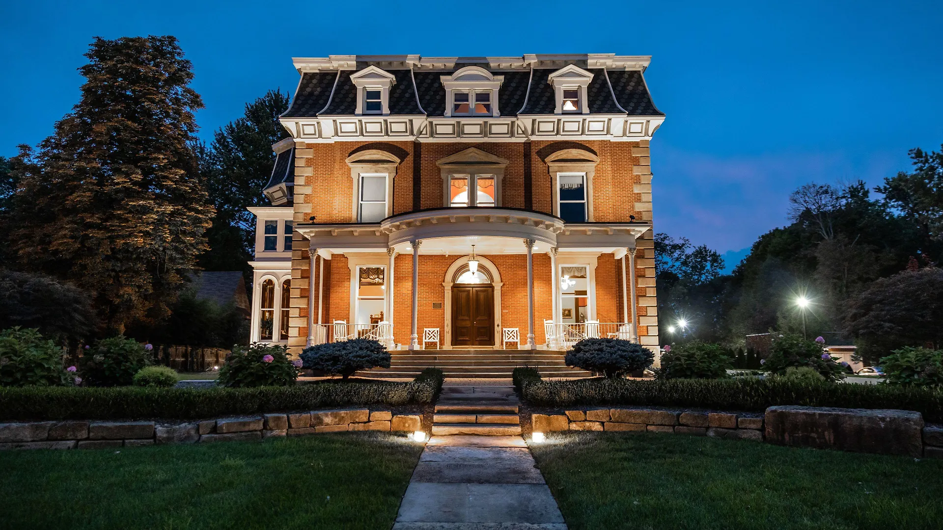 11 Historical Hotels In Ohio That Actually Stand Out